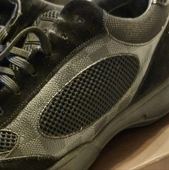 Louis Vuitton Men's Dark Mesh Sneakers GRAPHITE DAMIER